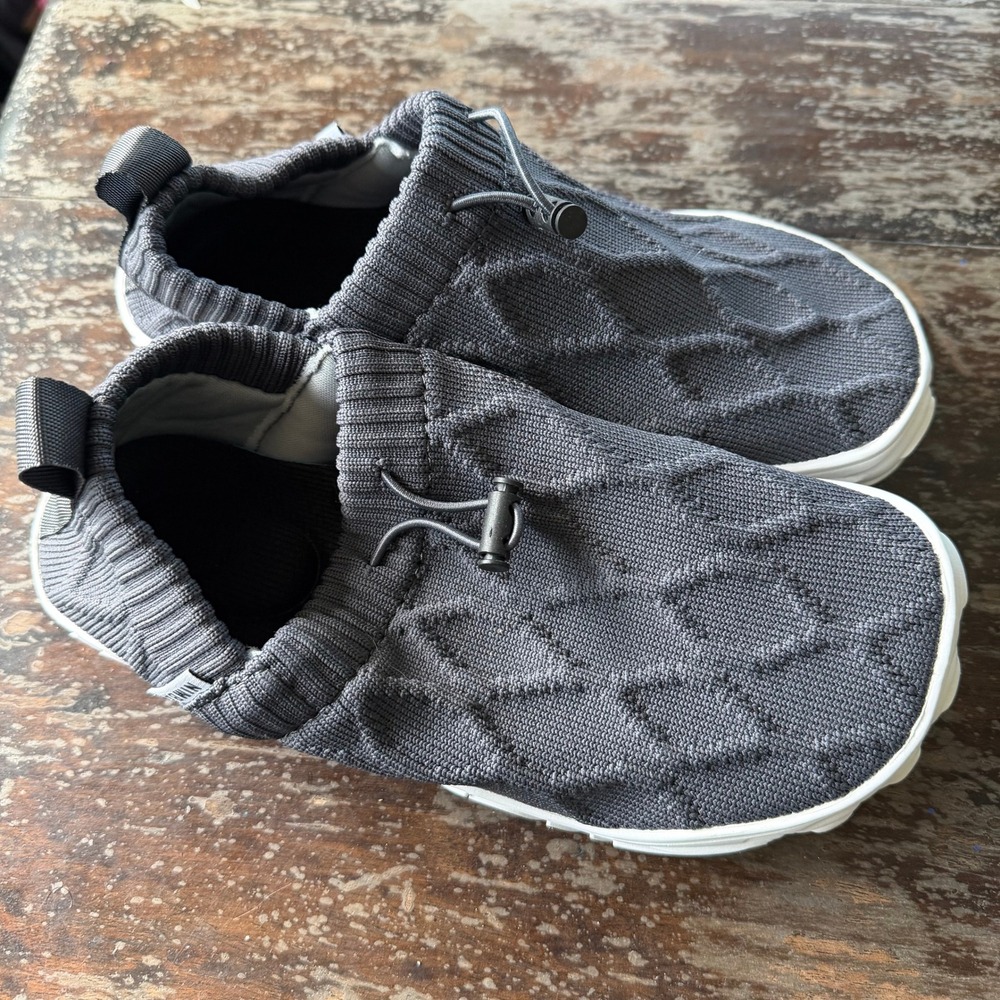 Nimbao Black Knit Barefoot Water Shoes Bungee Toggle Minimalist Sneakers Size 37